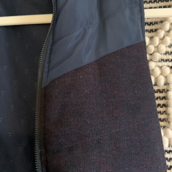 Navy Sovereign Codes kids vest - Picture 3 of 4